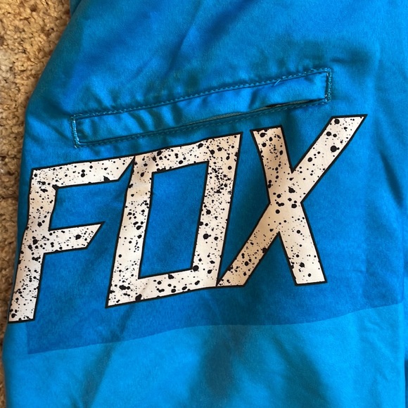 Fox men’s board shorts - Picture 2 of 5